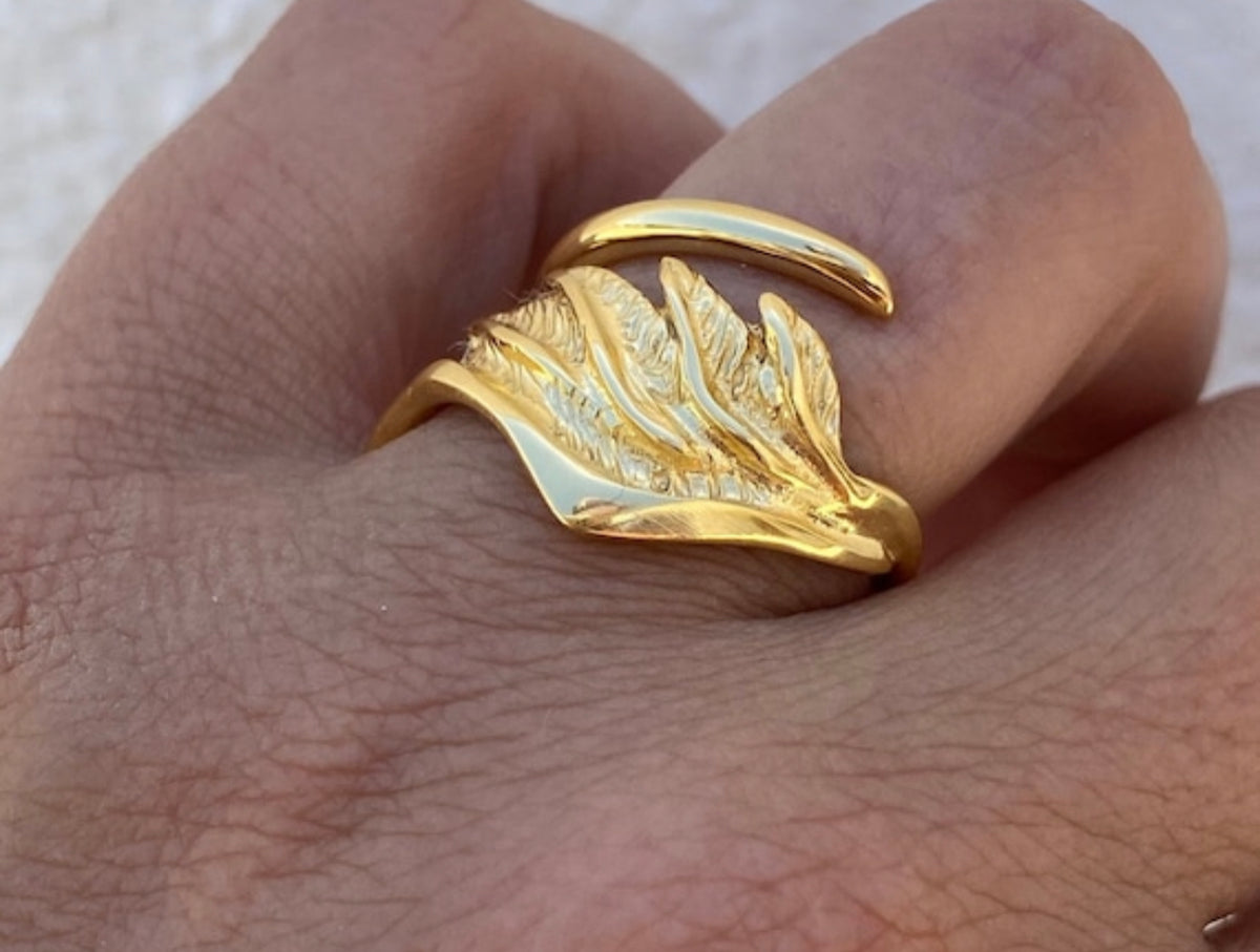 angel wing ring gold