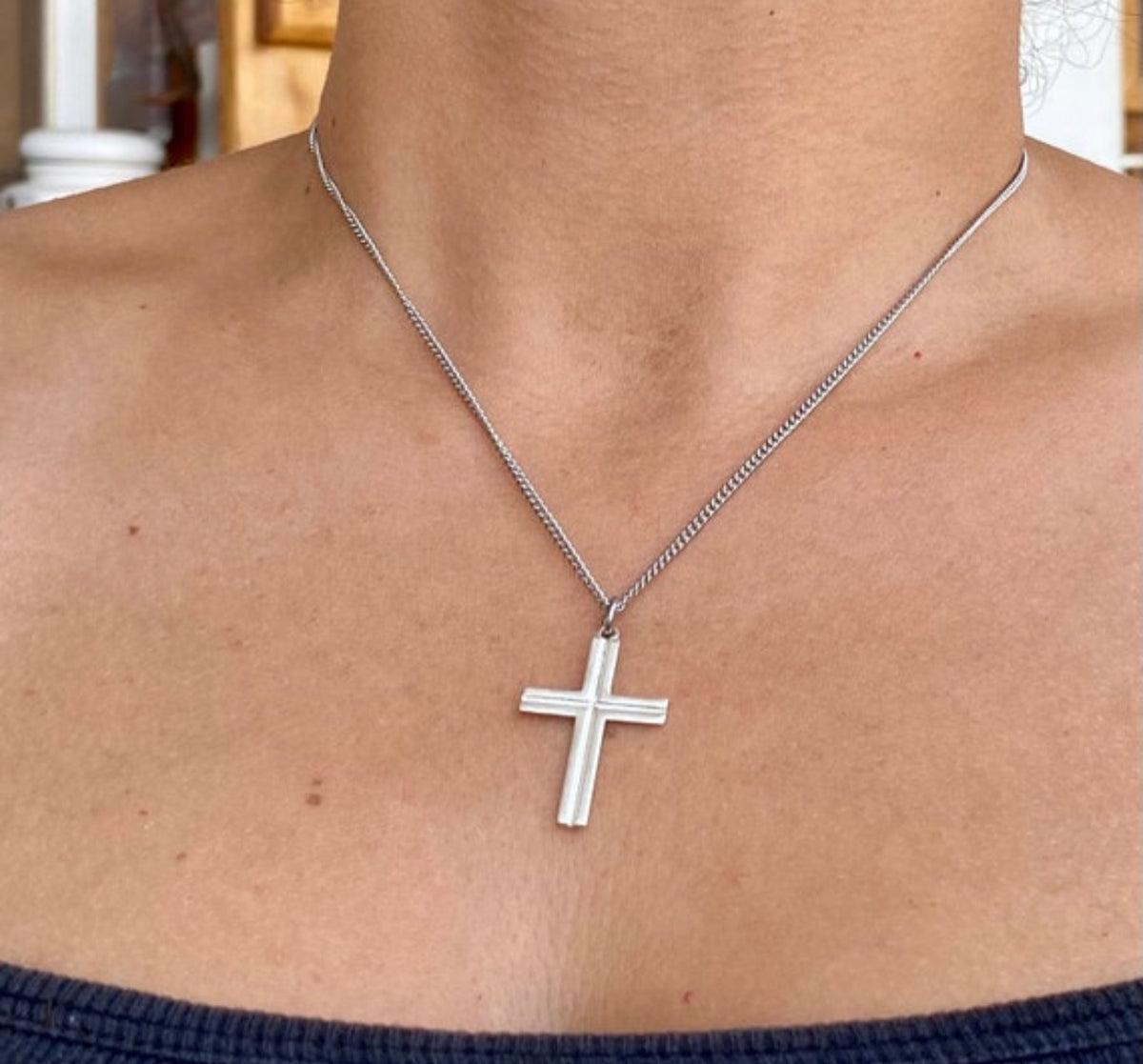 Silver cross necklace with stainless steel chain