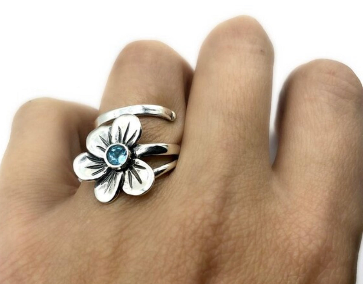 flower ring, silver flower ring, topaz ring