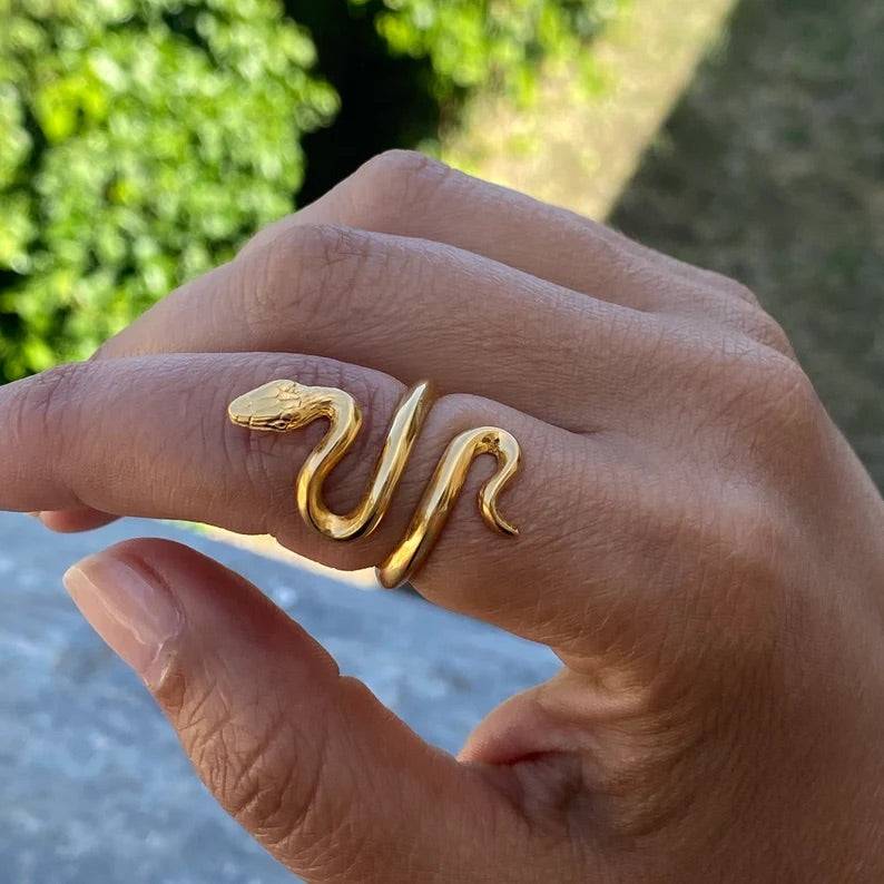 Snake ring gold