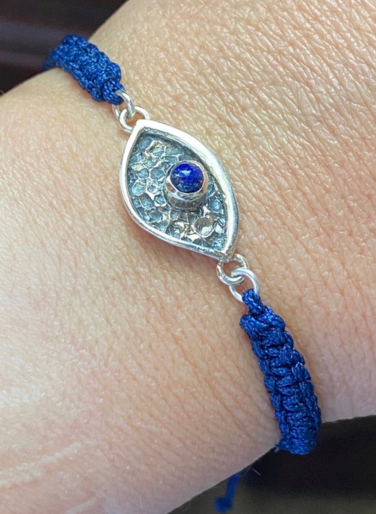 Evil eye bracelet with blue stone blue macrame