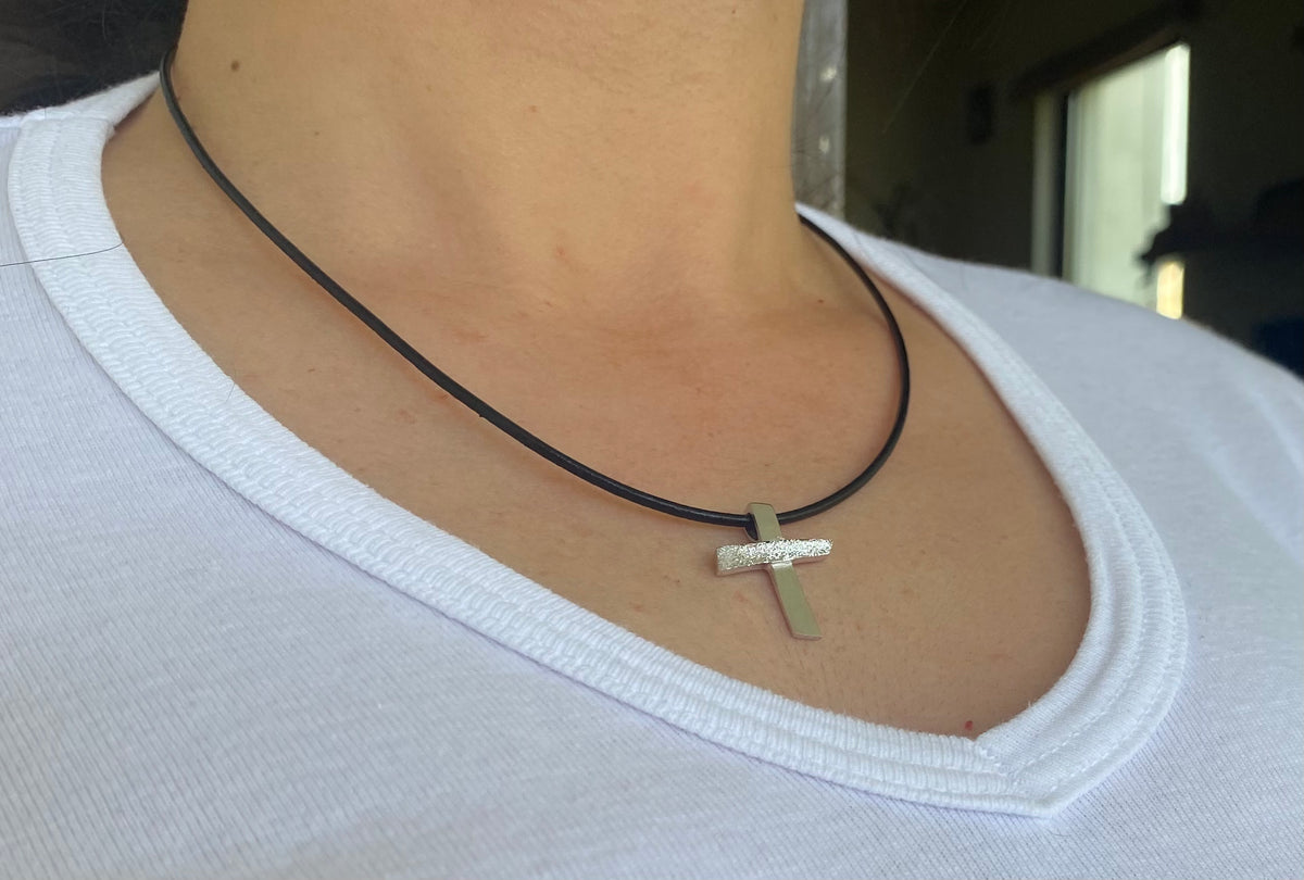 cross for teenager, silver fashion cross