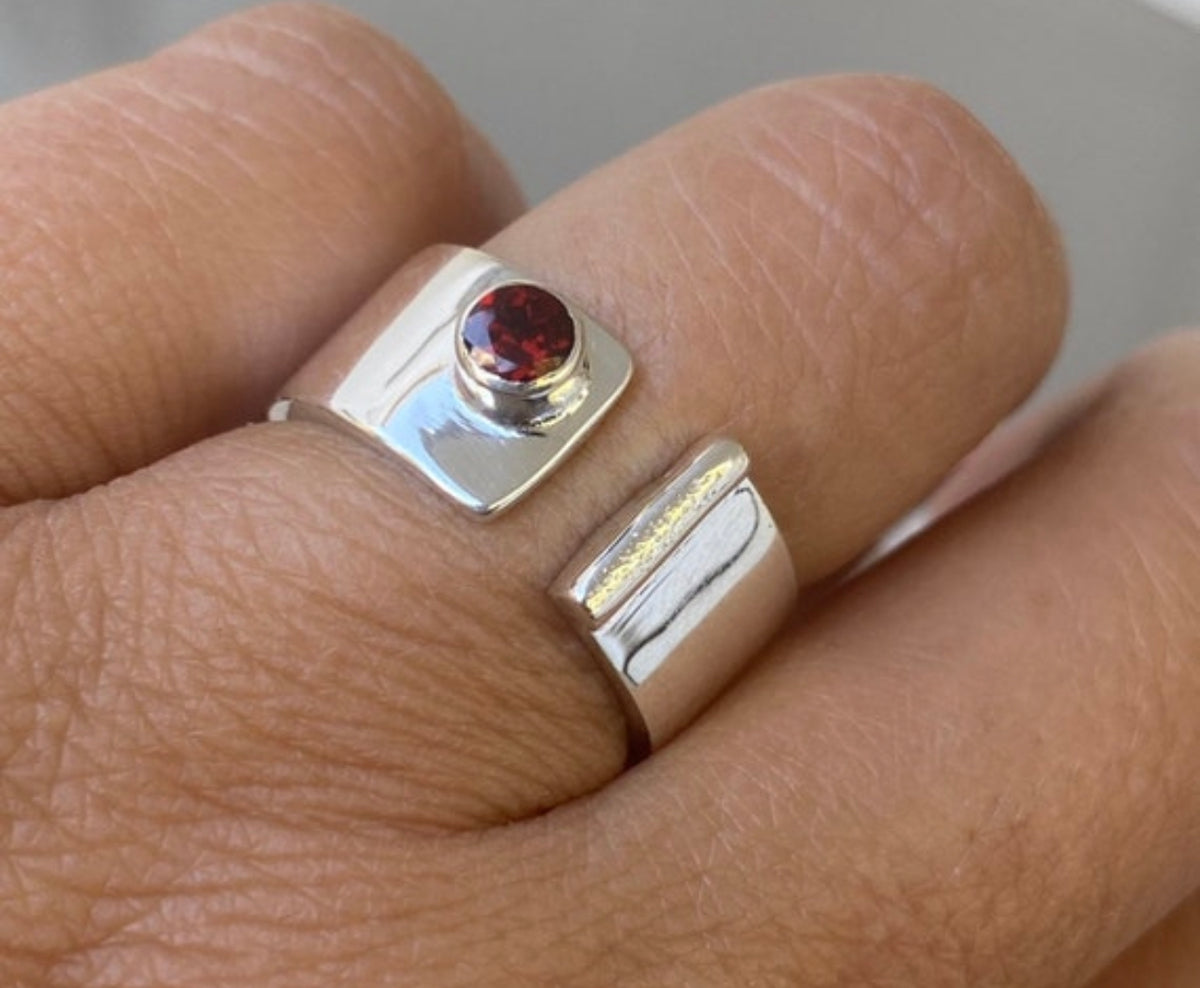 red garnet ring silver, red gemstone ring