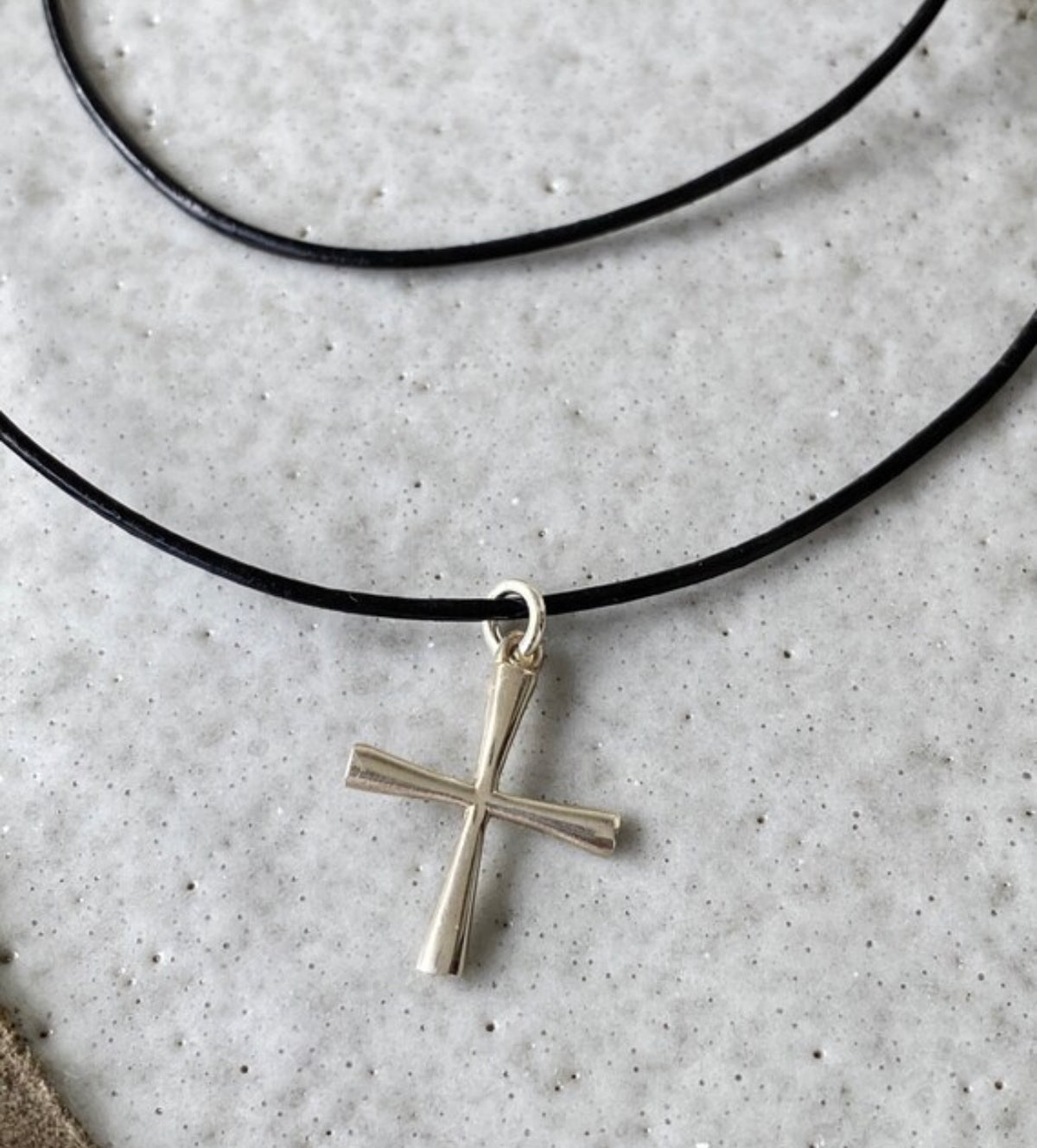 small women’s silver cross