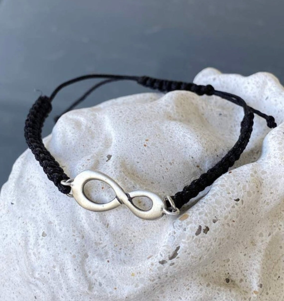 infinity bracelet silver with black macrame