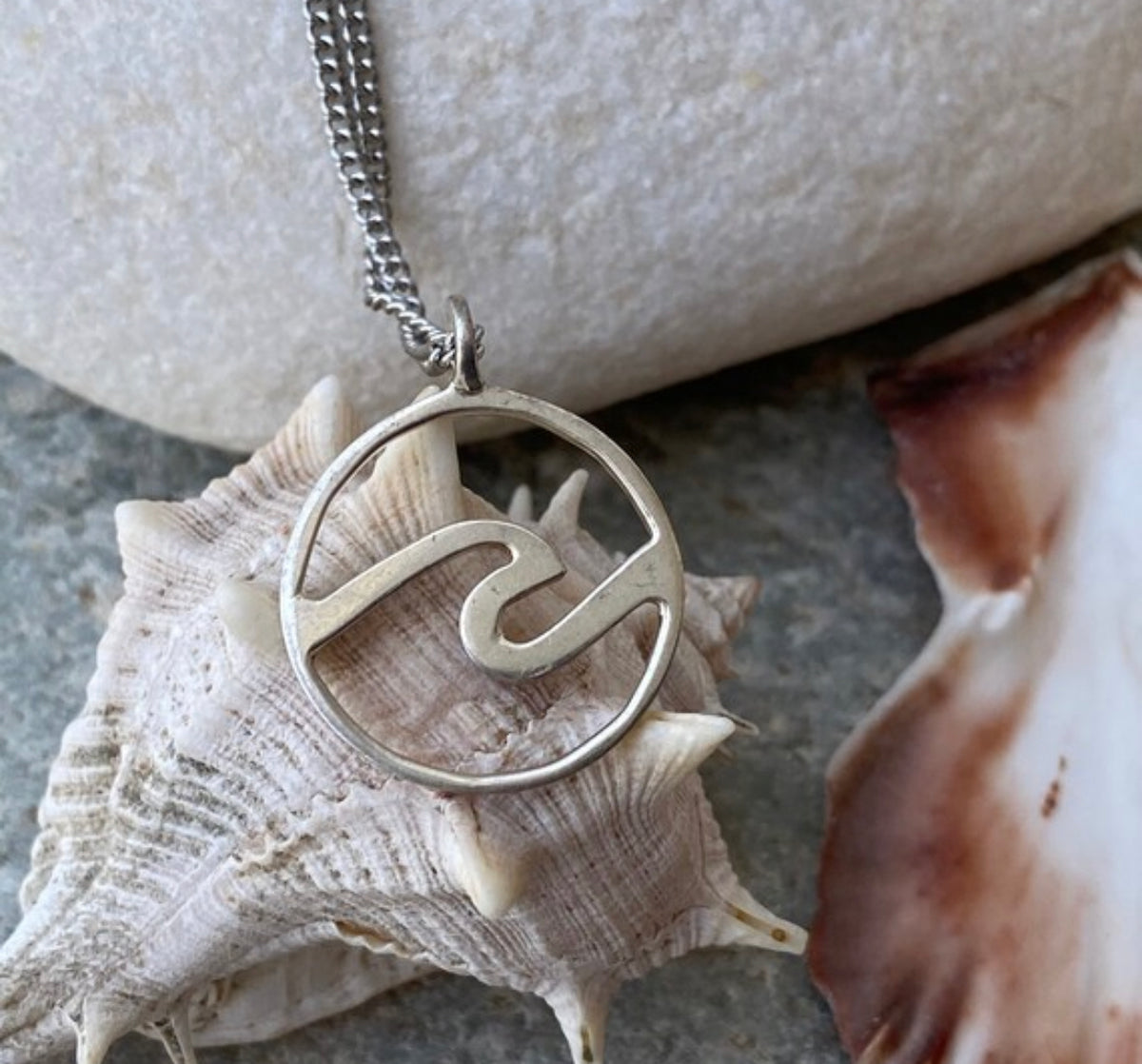 ocean wave necklace silver
