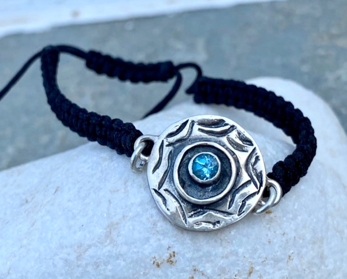 evil eye circle bracelet blue topaz with macrame