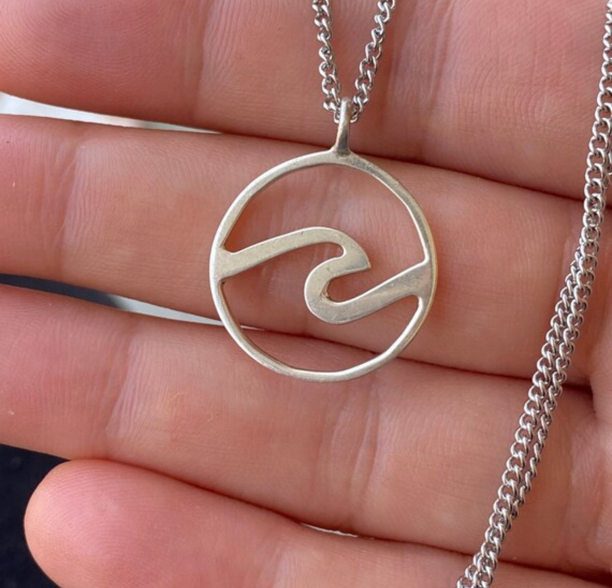 ocean wave necklace silver