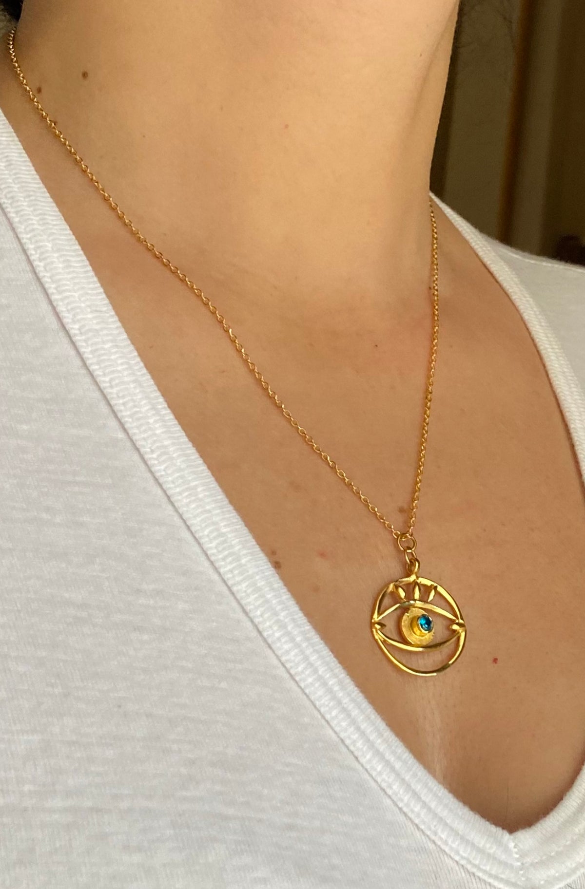 Evil eye necklace gold with blue gemstone