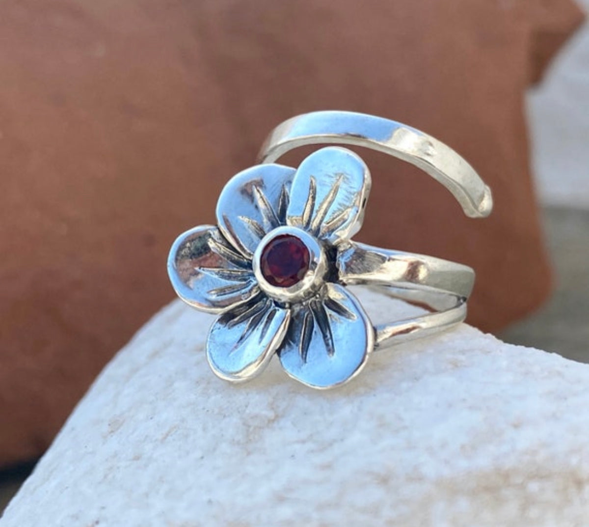 flower ring silver with a garnet gemstone, silver garnet ring