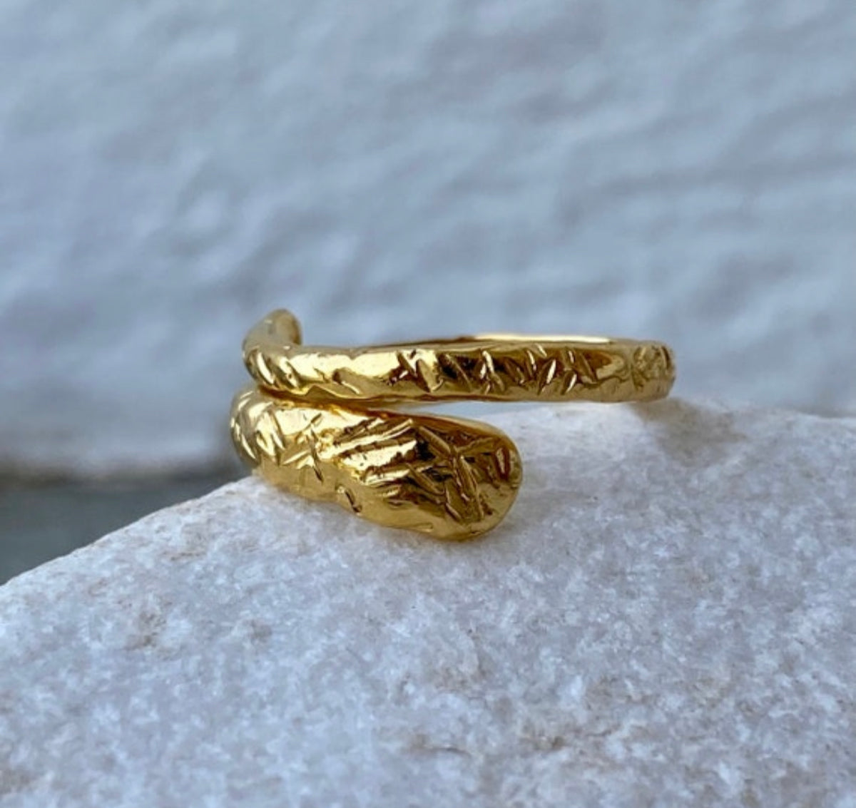 Handmade Snake ring gold