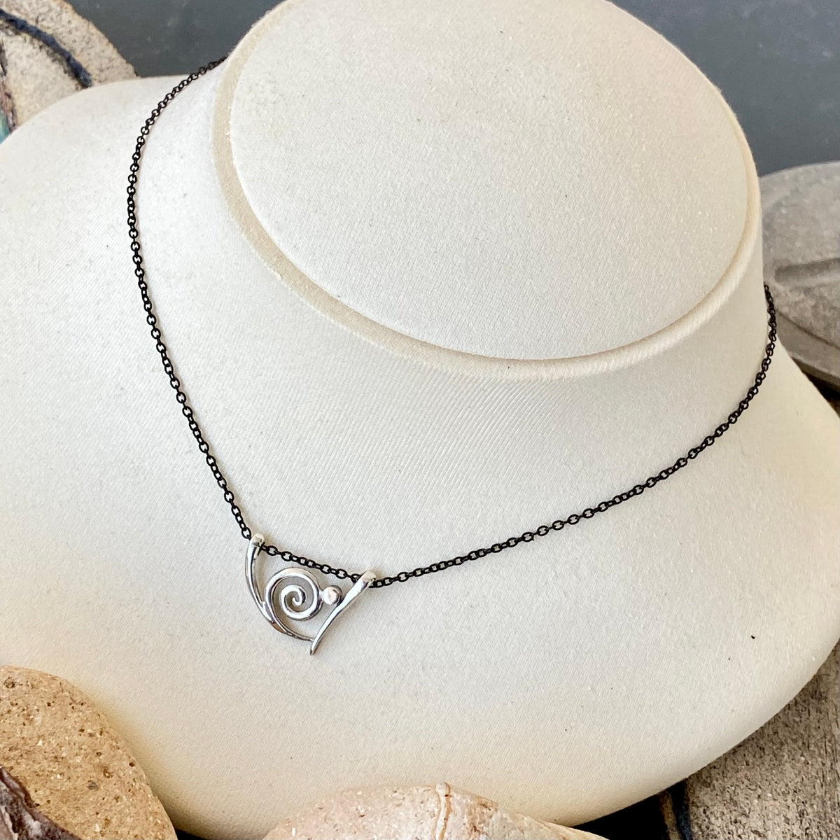 Swirl necklace silver, greek necklace