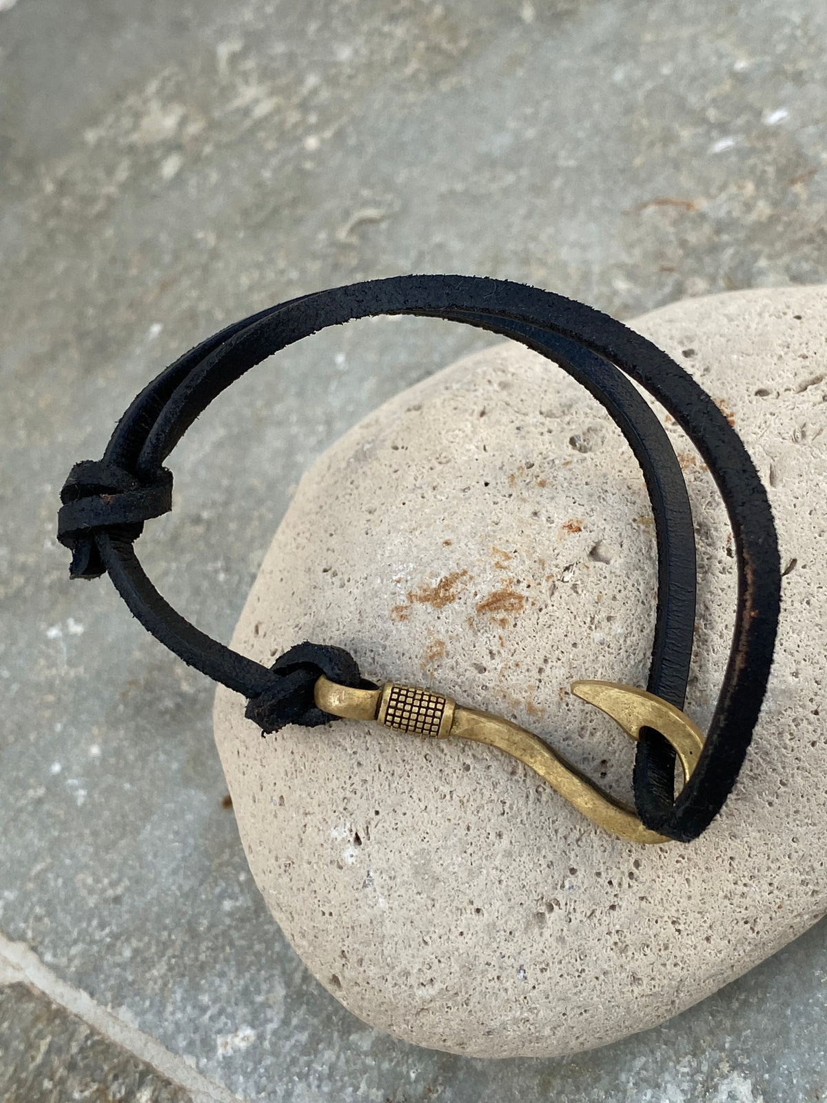 fish hook bracelet antique brass, vintage fishhook bracelet with adjustable leather