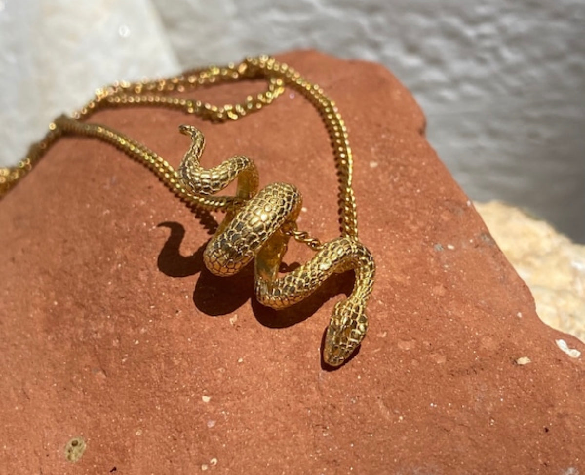 gold snake necklace