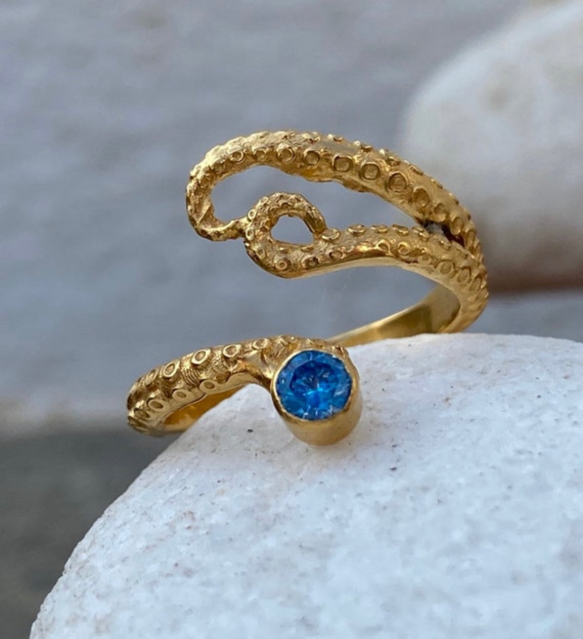 Octopus ring gold and blue gemstone, gold tentacle ring