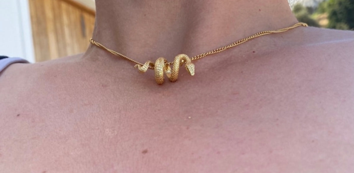 gold snake necklace