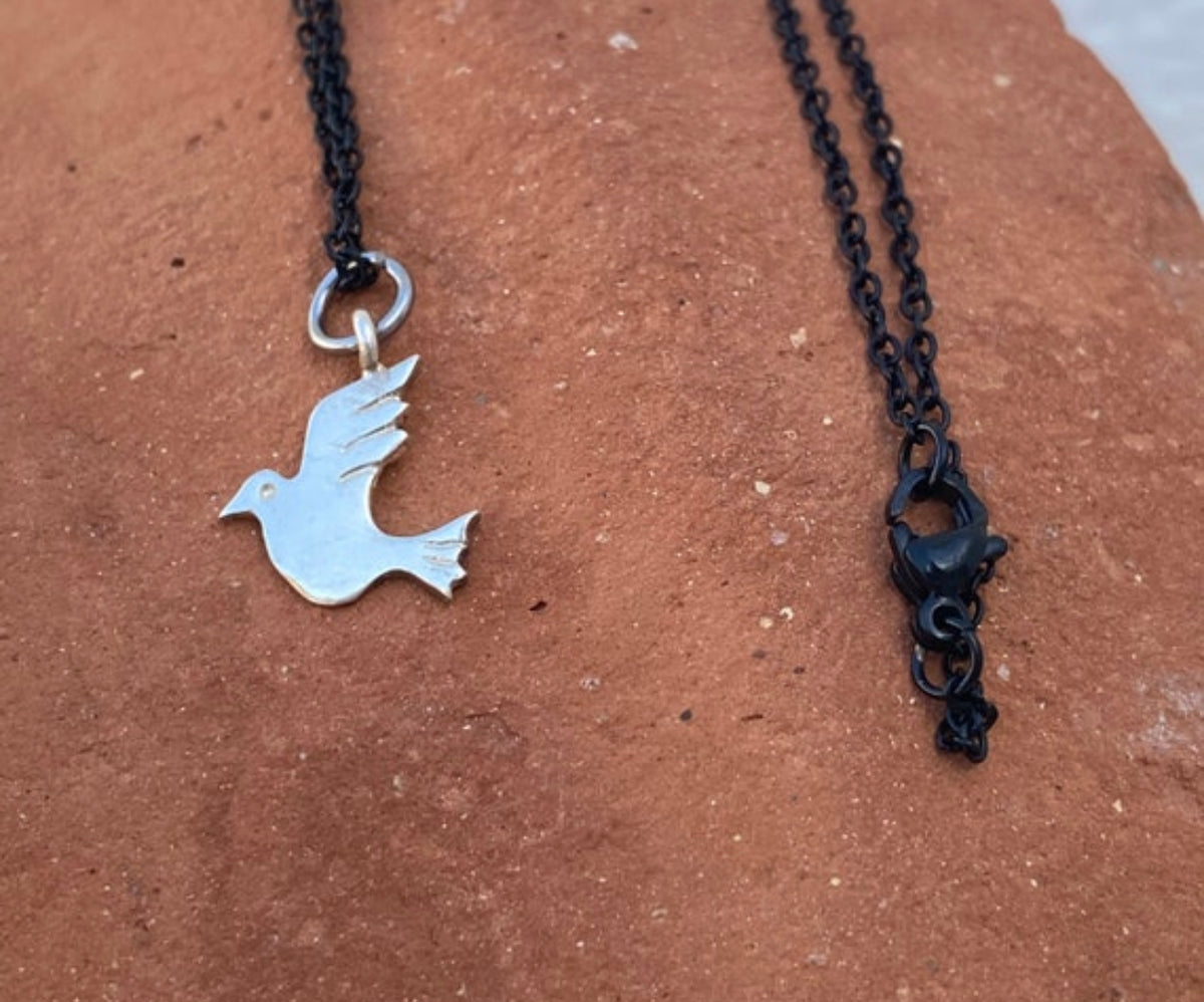 dove necklace silver black 40 cm chain
