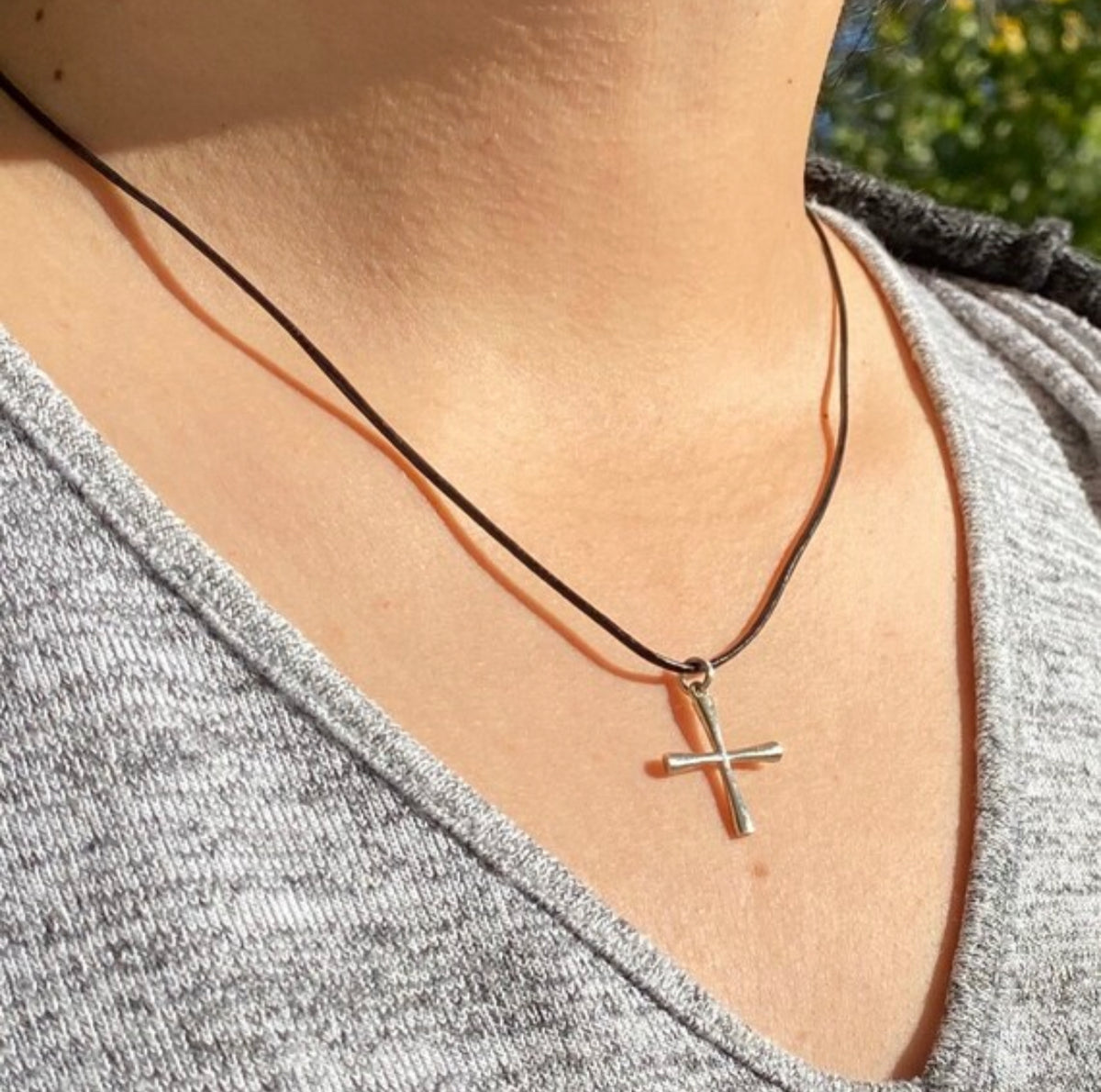small women’s silver cross