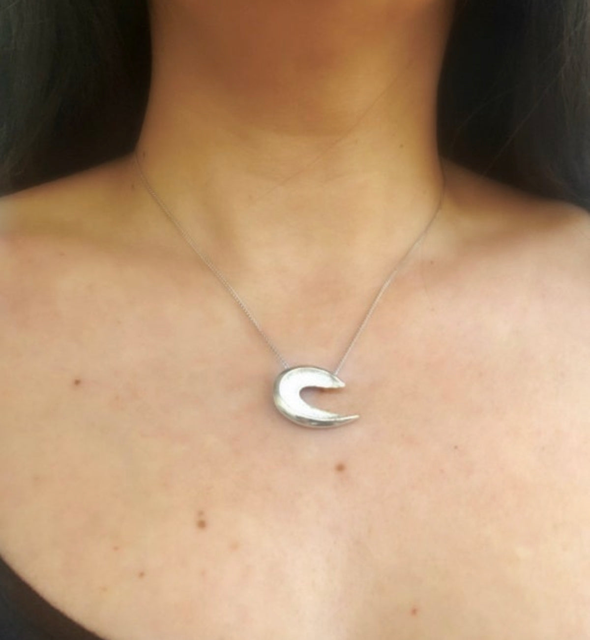 c shape pendant