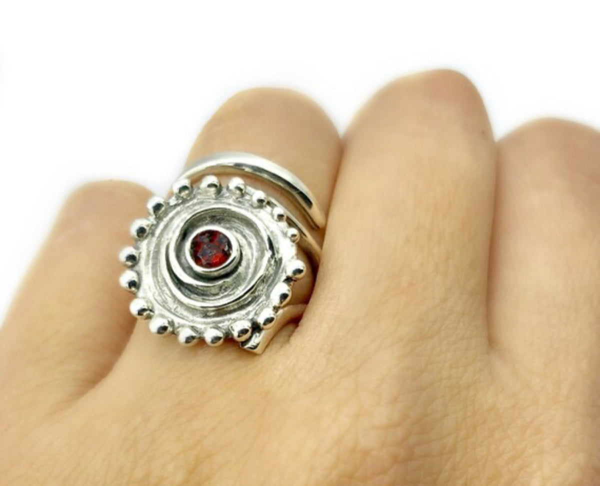 red garnet silver statement ring, silver swirl ring