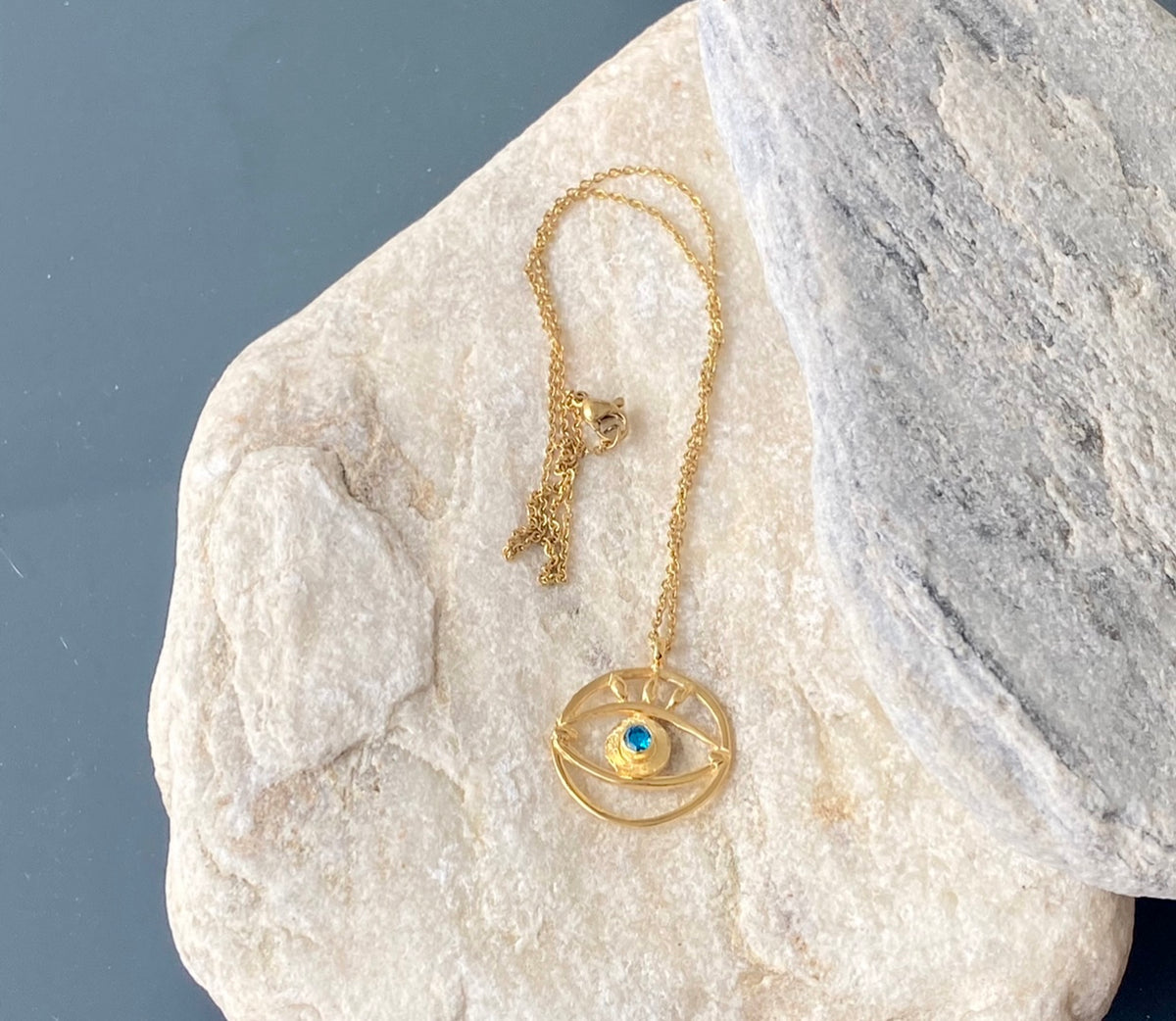 Evil eye necklace gold with blue gemstone