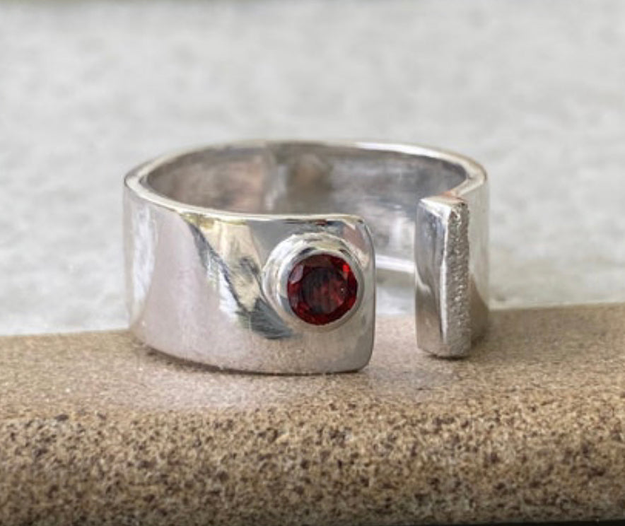 red garnet ring silver, red gemstone ring