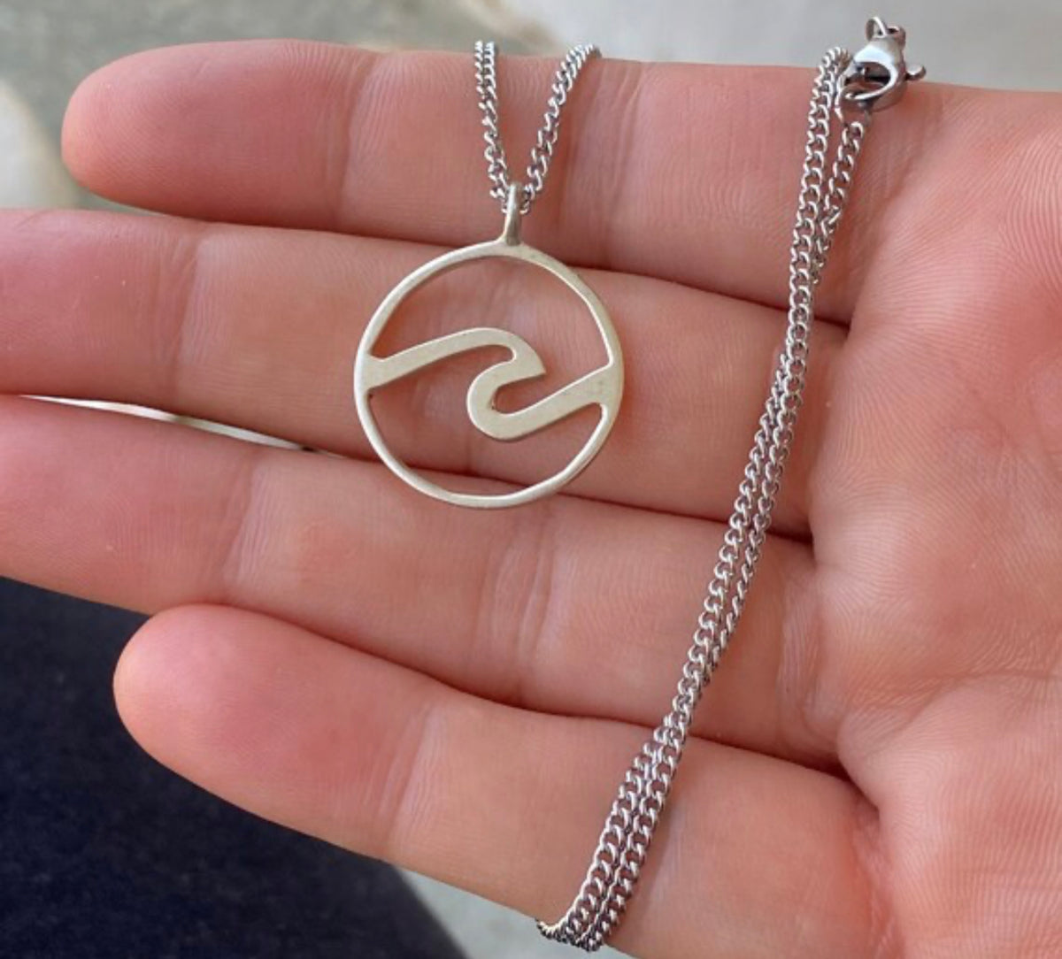 ocean wave necklace silver
