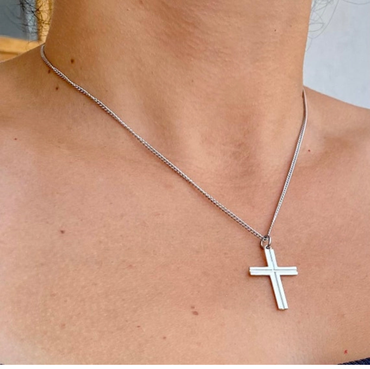 Men's Sterling Silver Beveled Edge Cross Pendant With 24-Inch Chain | REEDS  Jewelers